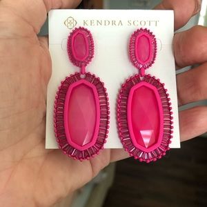 Kendra Scott kaki